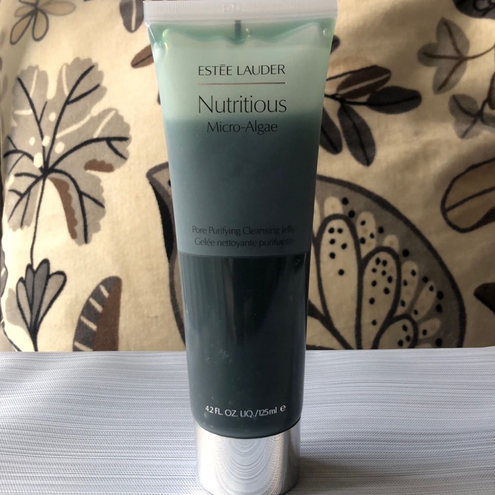 Estēe Lauder Nutritious Micro Algae Cleanser